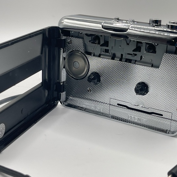 Brand New Tape to PC Super USB Cassette Converter Capture Audio Music Player - Picture 2 of 6